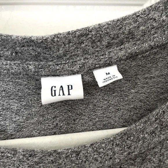 GAP Short Sleeve Side Tie Dress in Grey - Picture 2 of 3